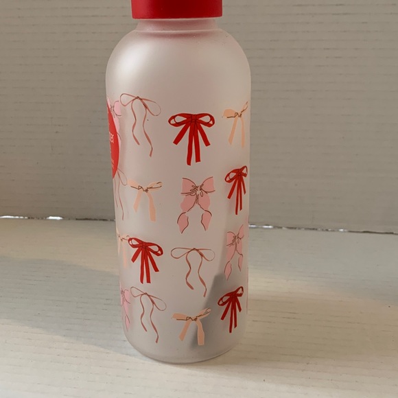 OSC DESIGNS Frosted Reusable Glass Water Bottle With Straw NEW - Picture 2 of 3